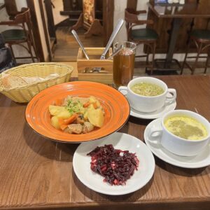 Понеділок